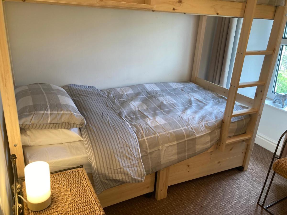 Park Side Cottage, Number 2, The Morays * Blackford